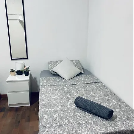 Bed & Breakfast Diagonal R2 *
